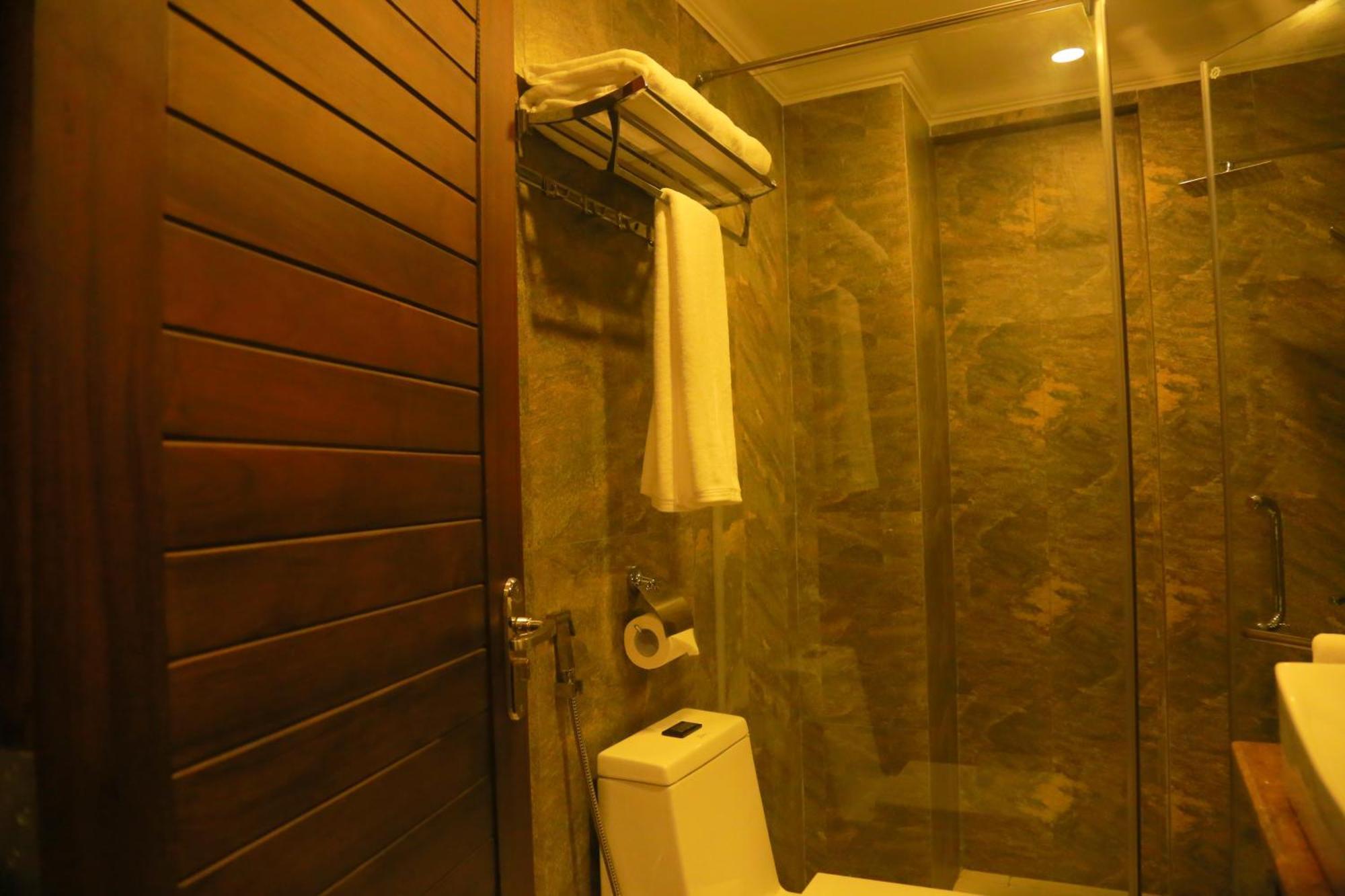 Galaxy Grand Hotel Nuwara Eliya Szoba fotó